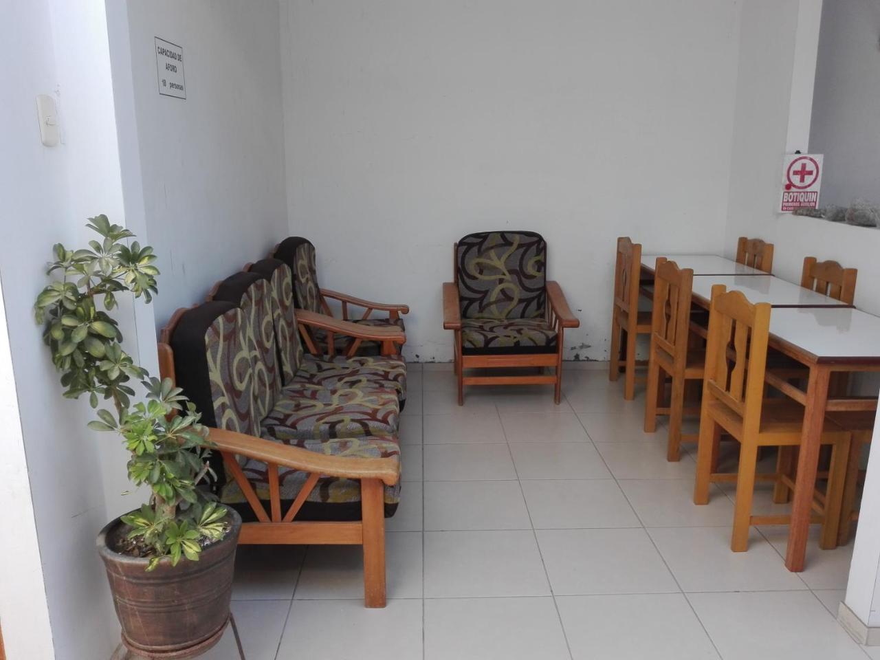 Starfish Of Paracas Exterior photo